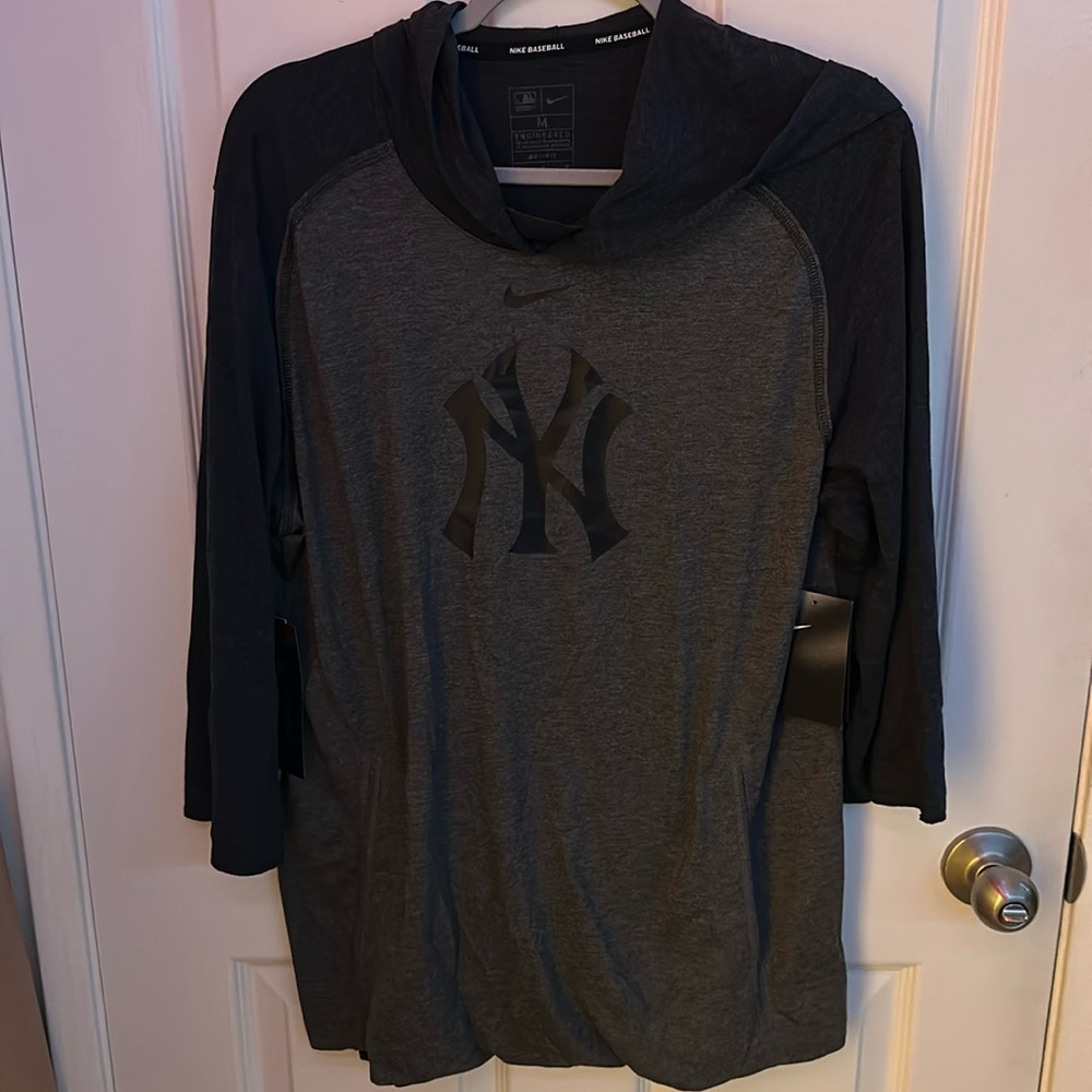 Nike Yankees 3/4 Sleeve Hoodie